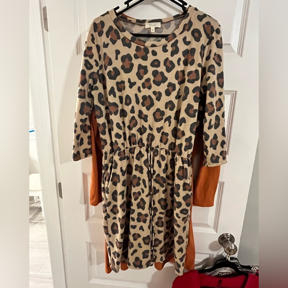 Two jersey knit dresses size large